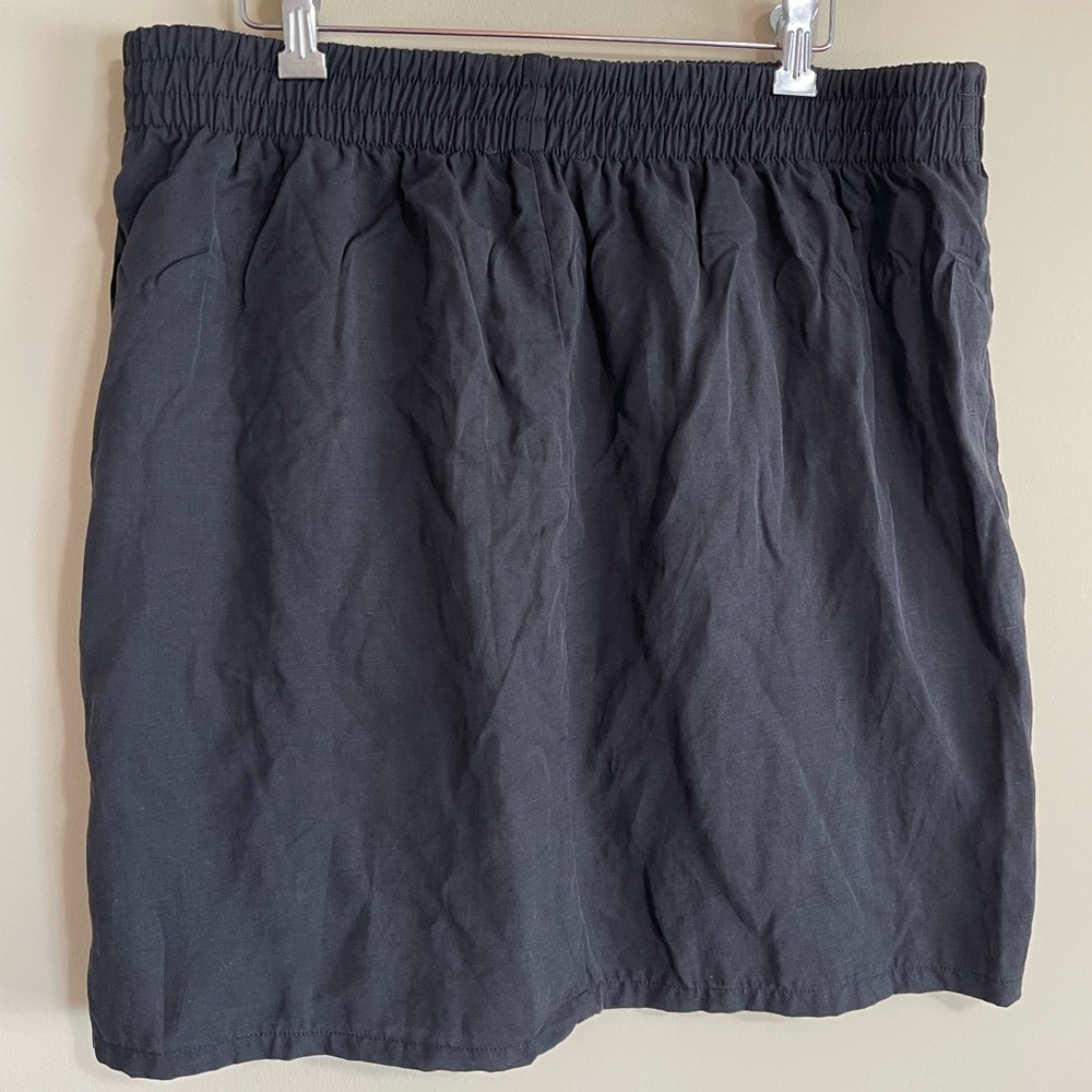 High-Waisted Linen Mini Skirt by Torrid - Picture 3 of 16